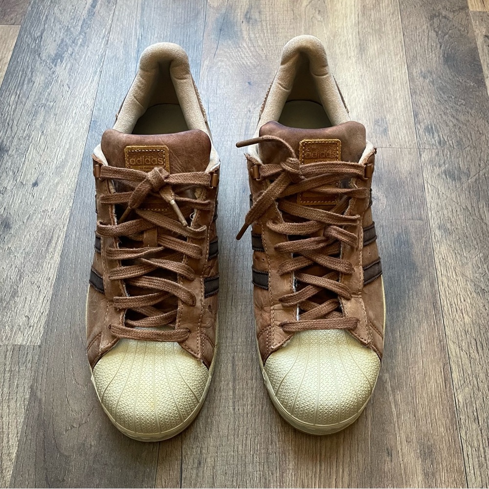 Adidas Men's Brown Sneakers - Picture 2 of 11